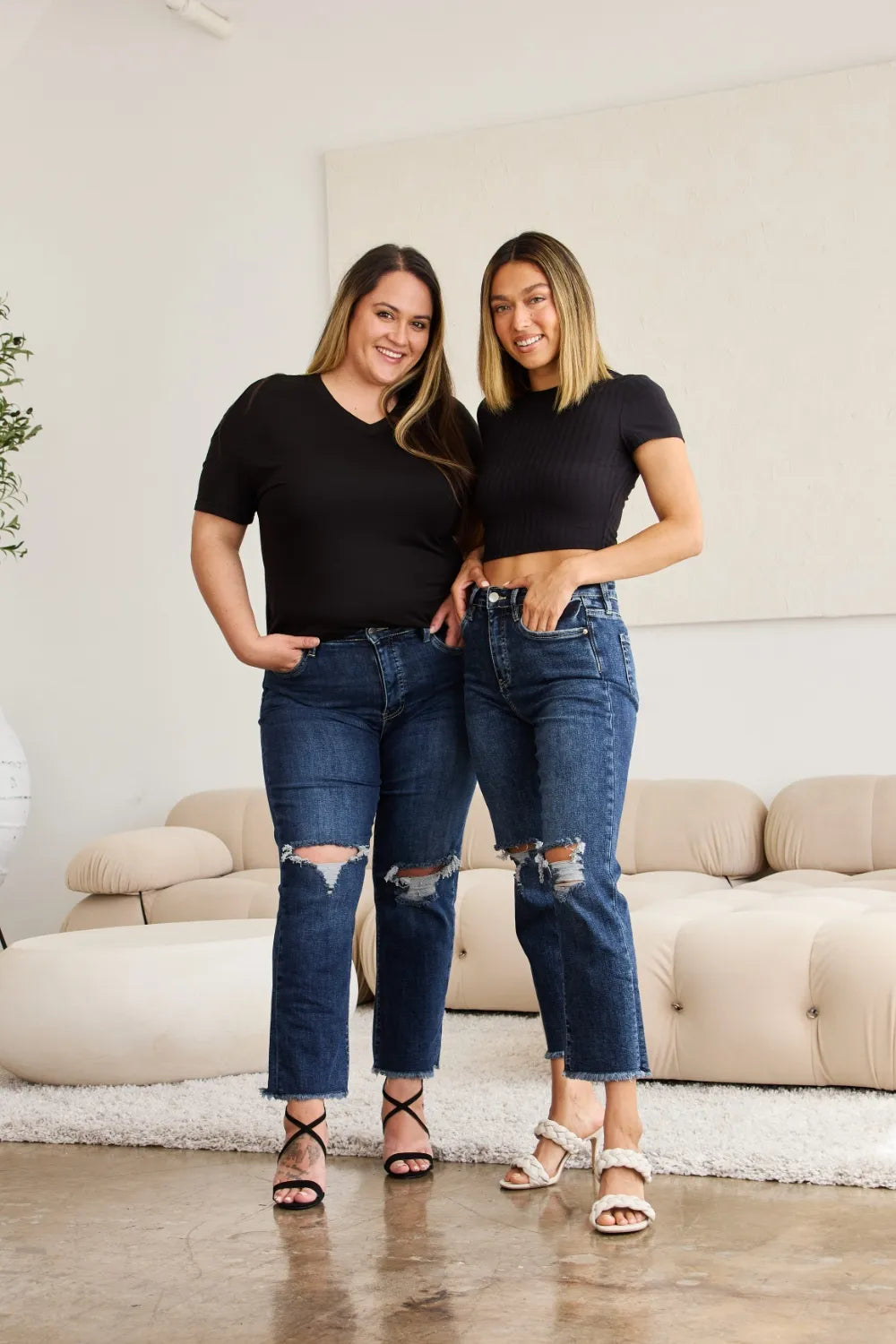 6f8160ff-4b83-4860-8e26-5a250227d5f5-Max