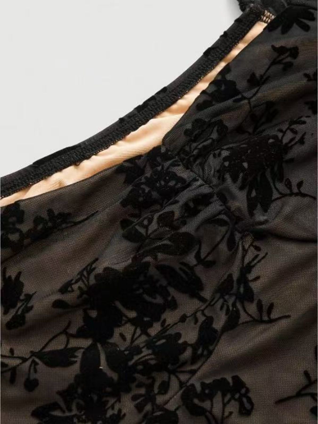 c2b06053-f34d-4f7a-a62c-12251bfe54ee-Max